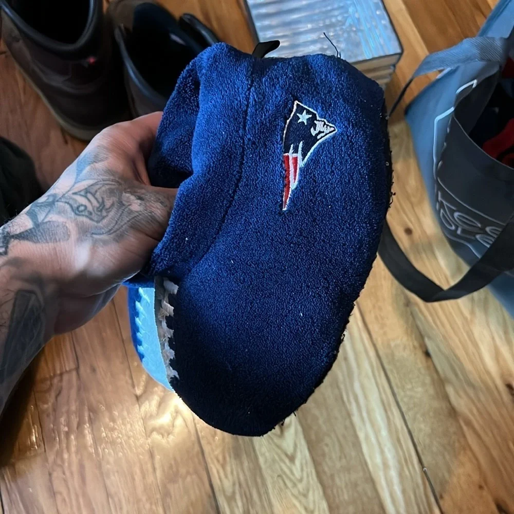 New England patriots XL bedtime house slippers  for youth